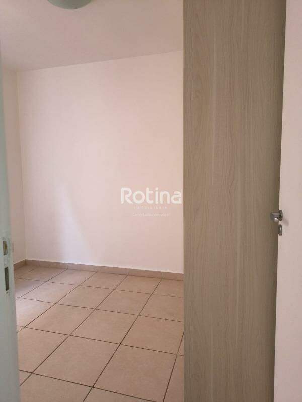 Apartamento à venda, 2 quartos em Uberlândia no bairro Santa Mônica no valor de R$ 250.000,00 - Rotina Imobiliária: 