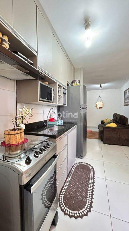 Apartamento à venda, 2 quartos em Uberlândia no bairro Gávea no valor de R$ 360.000,00 - Rotina Imobiliária: 