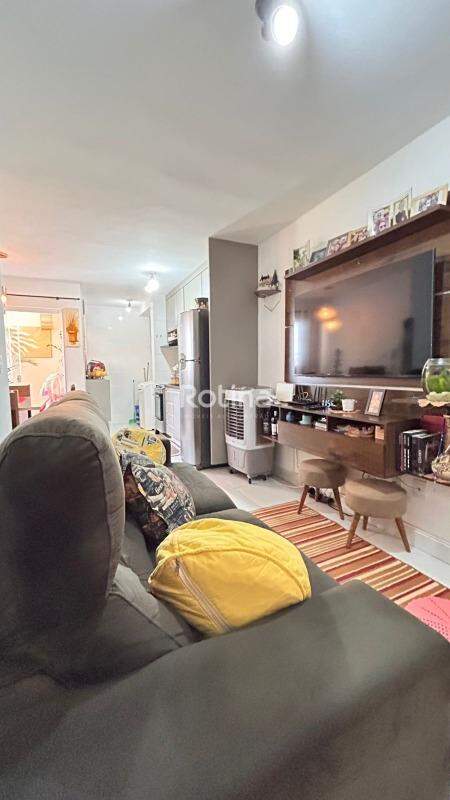 Apartamento à venda, 2 quartos em Uberlândia no bairro Gávea no valor de R$ 360.000,00 - Rotina Imobiliária: 