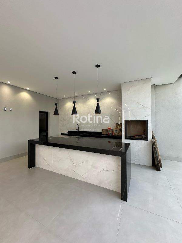 Casa à venda, 3 quartos em Uberlândia no bairro Jardim Brasília no valor de R$ 790.000,00 - Rotina Imobiliária: 