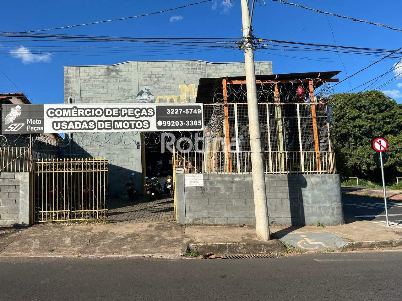Comercial para alugar, em Uberlândia no bairro Vigilato Pereira no valor de R$ 7.000,00 - Rotina Imobiliária: 