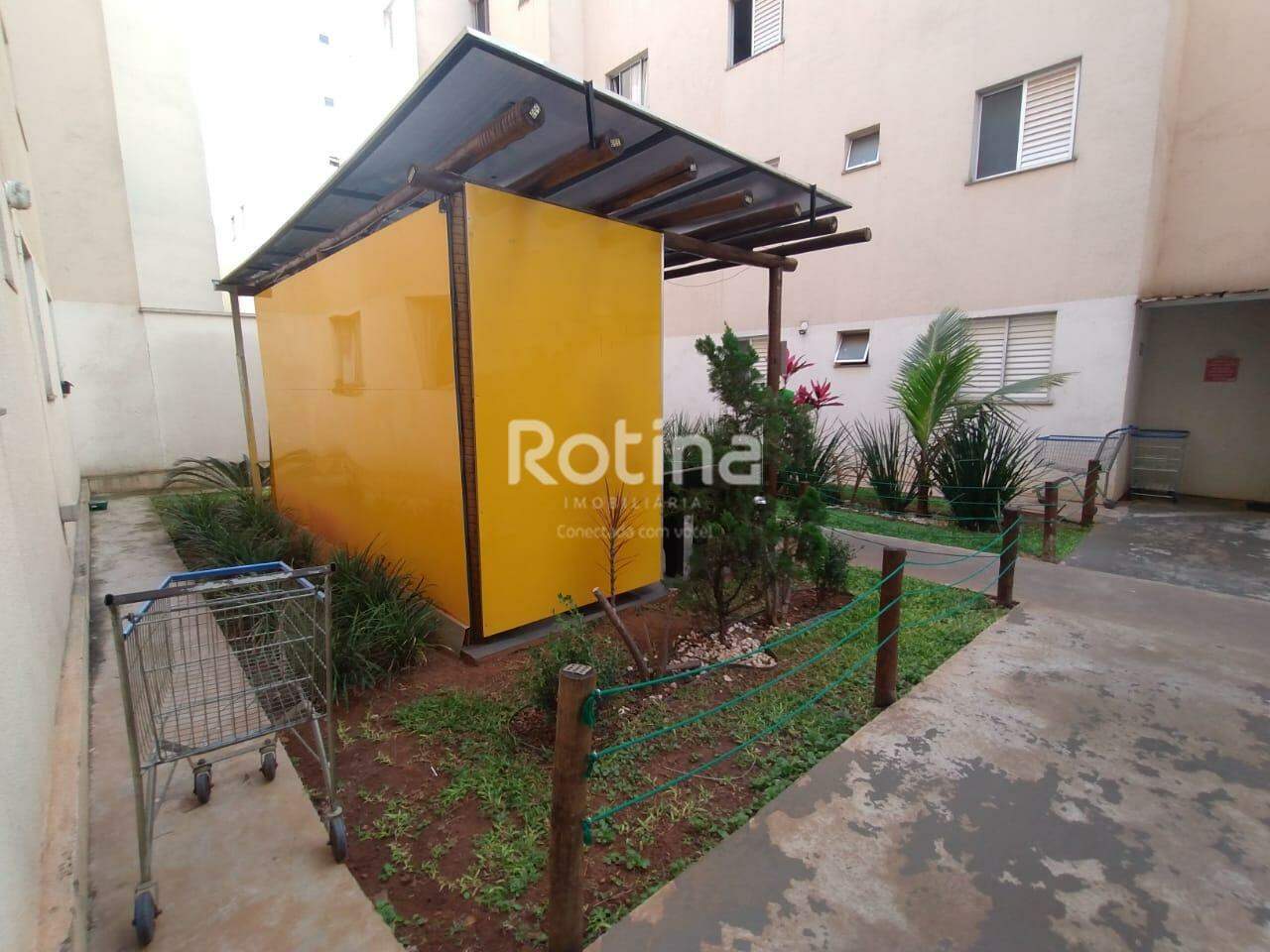 Apartamento para alugar, 2 quartos em Uberlândia no bairro Panorama no valor de R$ 1.050,00 - Rotina Imobiliária: 