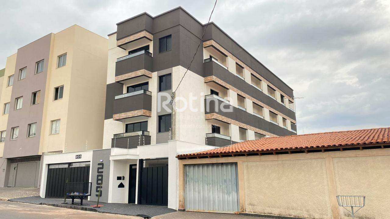 Flat à venda, 1 quarto em Uberlândia no bairro Santa Mônica no valor de R$ 325.000,00 - Rotina Imobiliária: 
