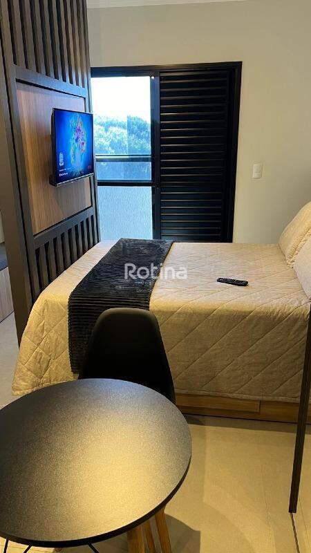 Flat à venda, 1 quarto em Uberlândia no bairro Santa Mônica no valor de R$ 325.000,00 - Rotina Imobiliária: 