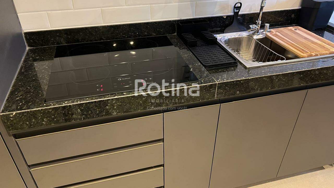 Flat à venda, 1 quarto em Uberlândia no bairro Santa Mônica no valor de R$ 325.000,00 - Rotina Imobiliária: 