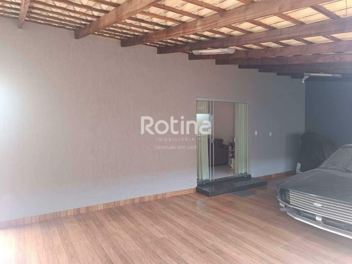 Casa à venda, 3 quartos em Uberlândia no bairro Presidente Roosevelt no valor de R$ 800.000,00 - Rotina Imobiliária: 