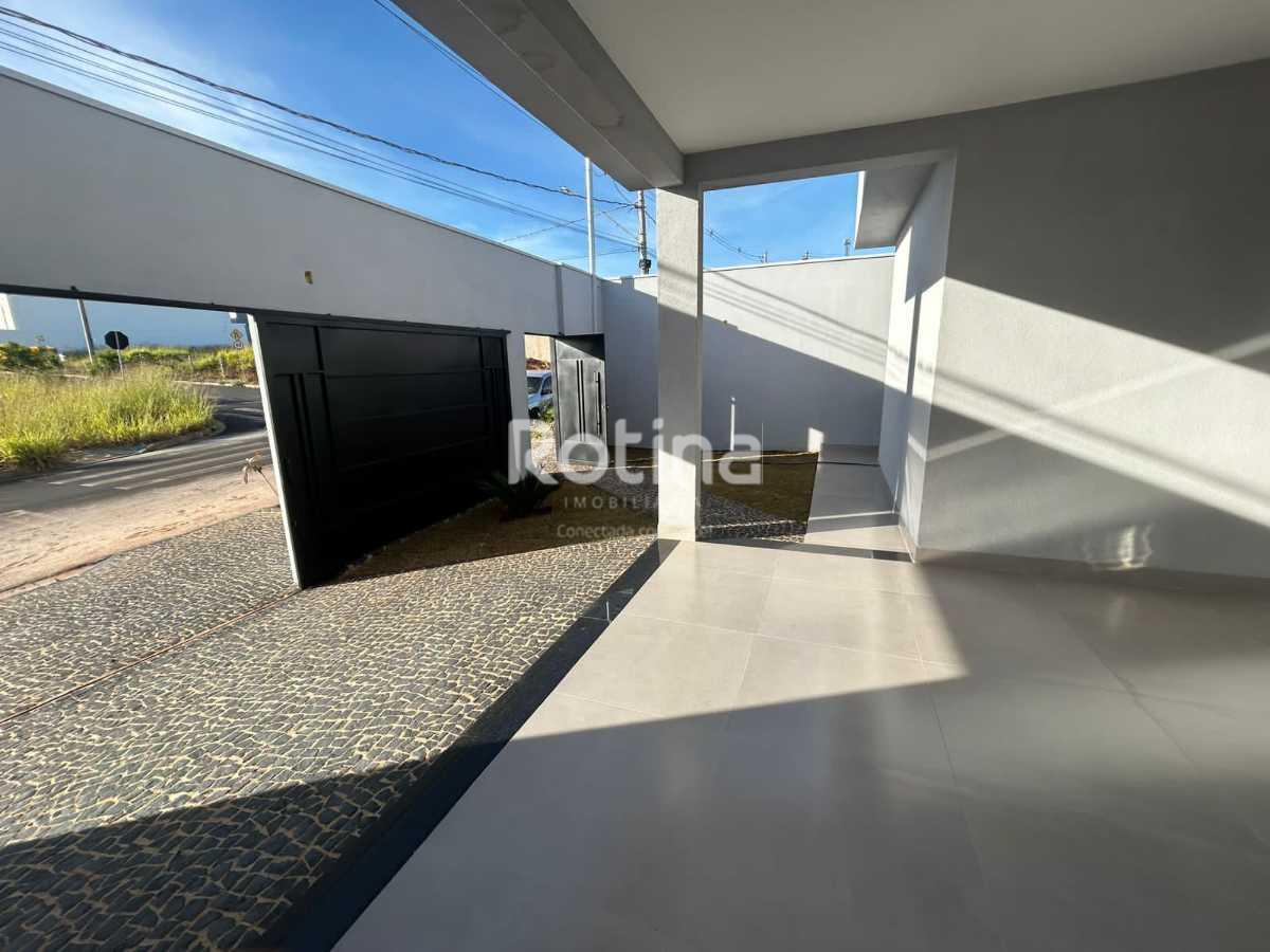 Casa à venda, 3 quartos em Uberlândia no bairro Aclimação no valor de R$ 1.200.000,00 - Rotina Imobiliária: 