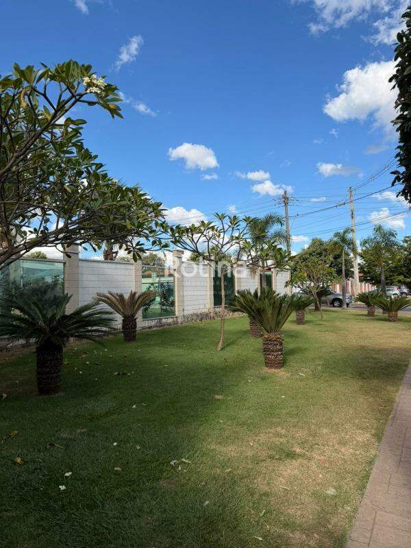 Apartamento à venda, 2 quartos em Uberlândia no bairro Grand Ville no valor de R$ 195.000,00 - Rotina Imobiliária: 