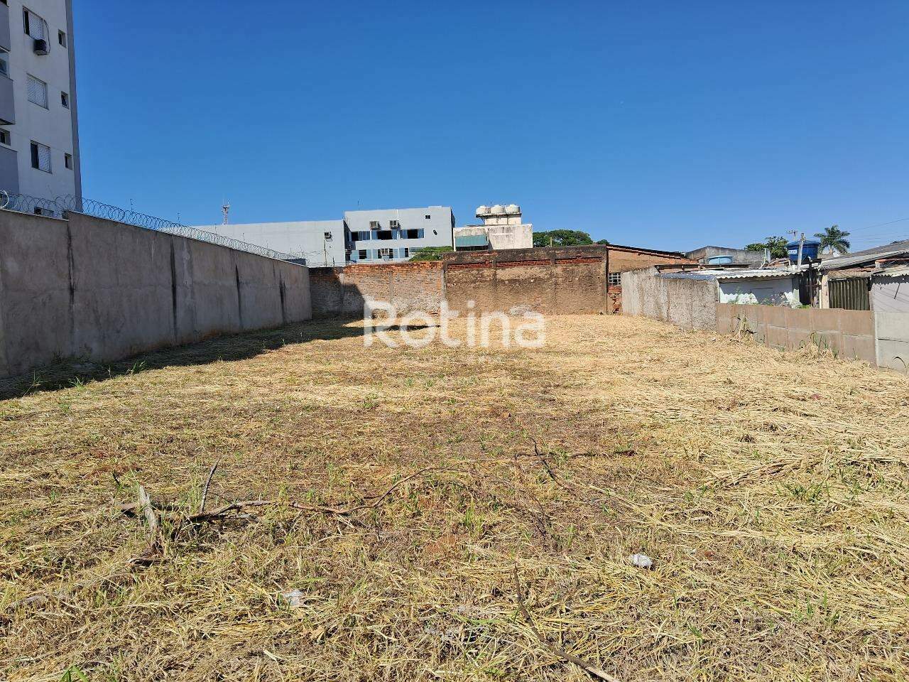 Terreno à venda, em Uberlândia no bairro Osvaldo Rezende no valor de R$ 792.000,00 - Rotina Imobiliária: 