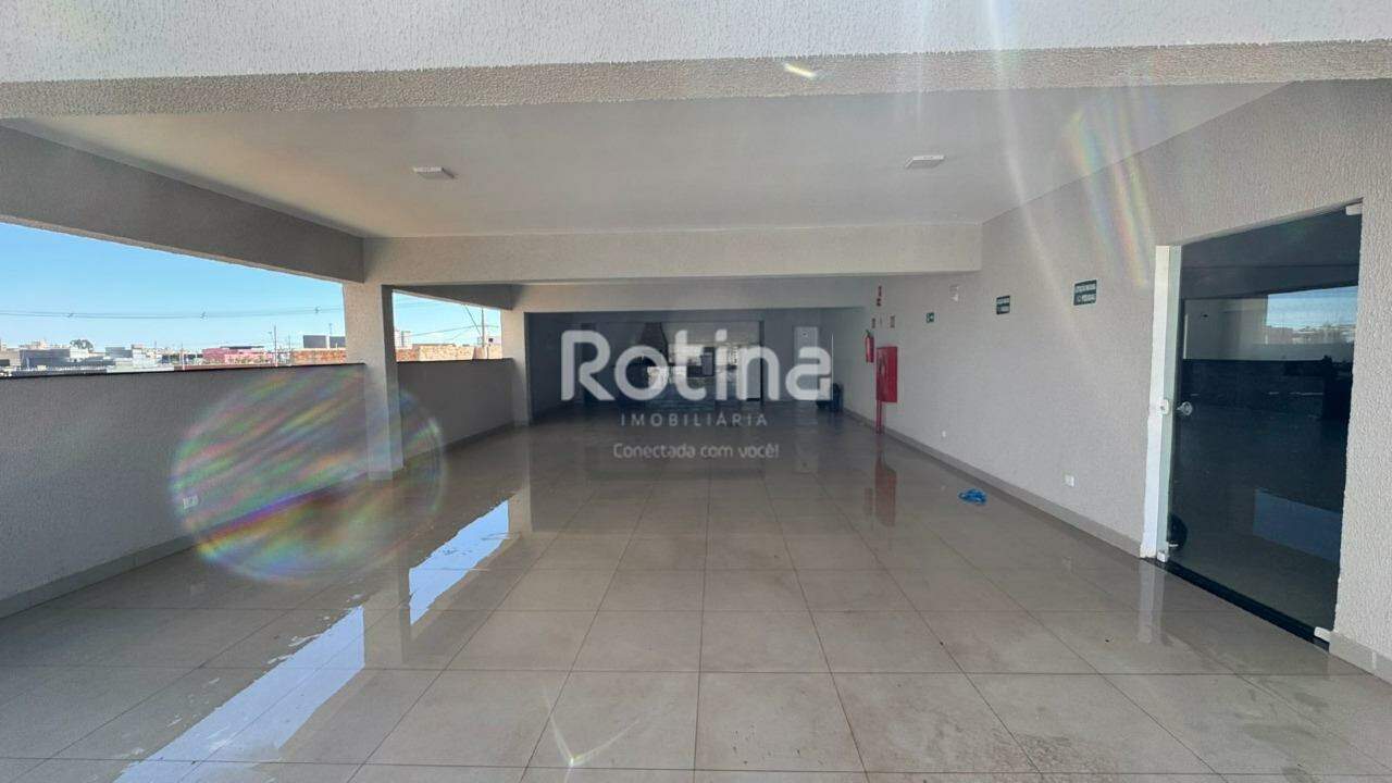 Apartamento para alugar, em Uberlândia no bairro Novo Mundo no valor de R$ 1.100,00 - Rotina Imobiliária: 