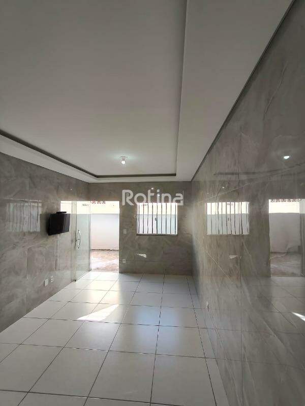 Casa à venda, 2 quartos em Uberlândia no bairro Segismundo Pereira no valor de R$ 395.000,00 - Rotina Imobiliária: 