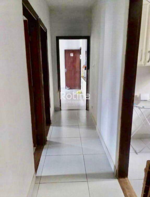 Apartamento à venda, 4 quartos em Uberlândia no bairro Osvaldo Rezende no valor de R$ 450.000,00 - Rotina Imobiliária: 