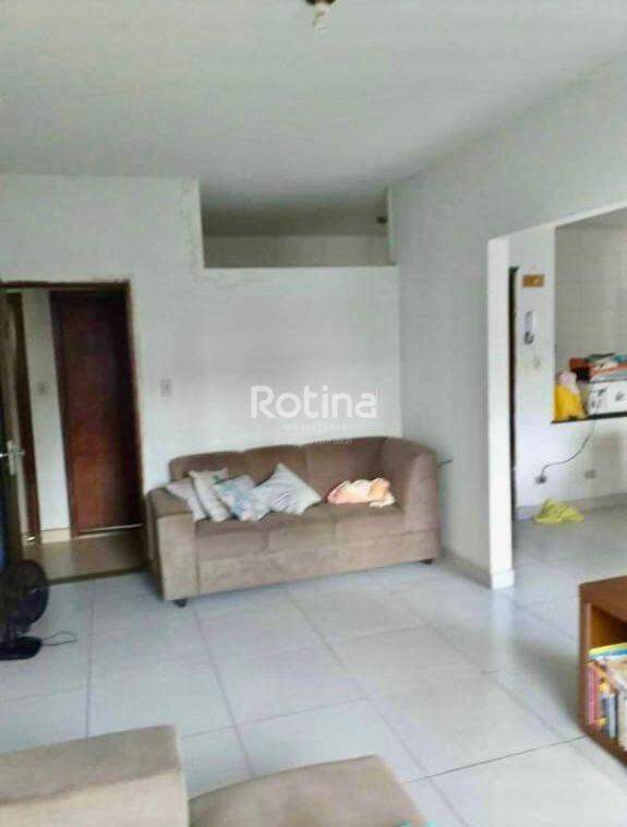 Apartamento à venda, 4 quartos em Uberlândia no bairro Osvaldo Rezende no valor de R$ 450.000,00 - Rotina Imobiliária: 