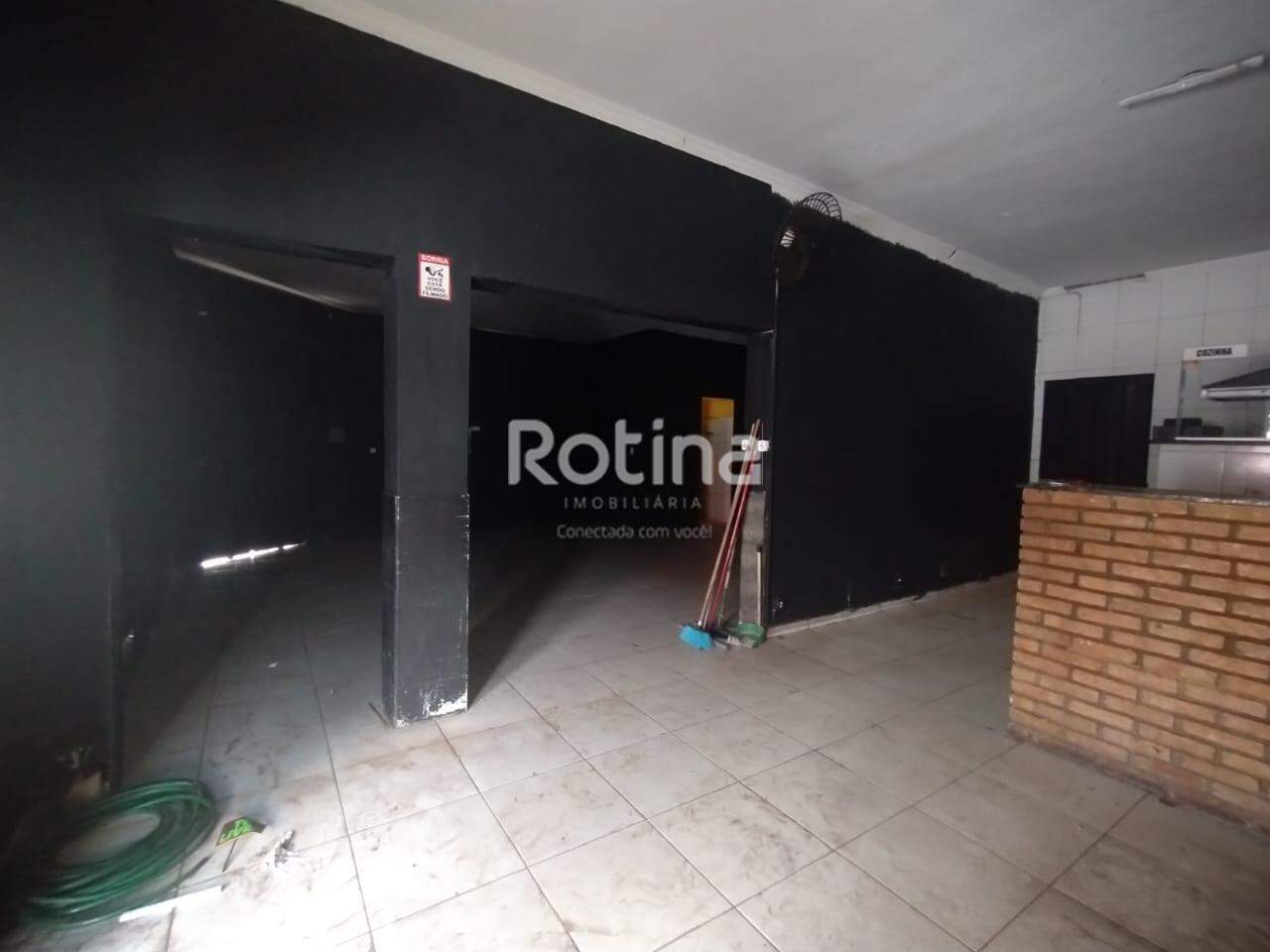 Loja para alugar, em Uberlândia no bairro Santa Mônica no valor de R$ 3.000,00 - Rotina Imobiliária: 