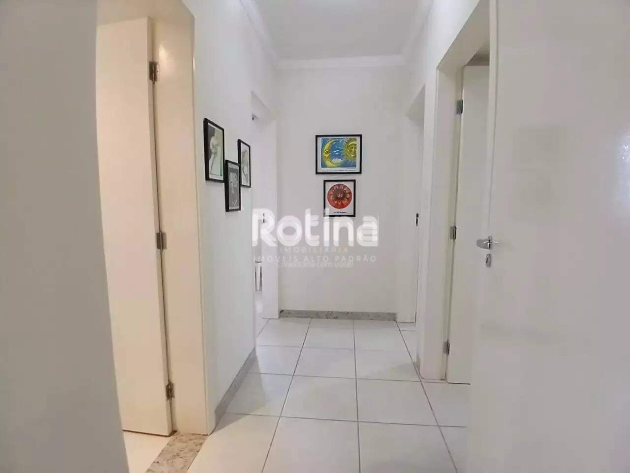 Apartamento à venda, 3 quartos em Uberlândia no bairro Nossa Senhora Aparecida no valor de R$ 645.000,00 - Rotina Imobiliária: 