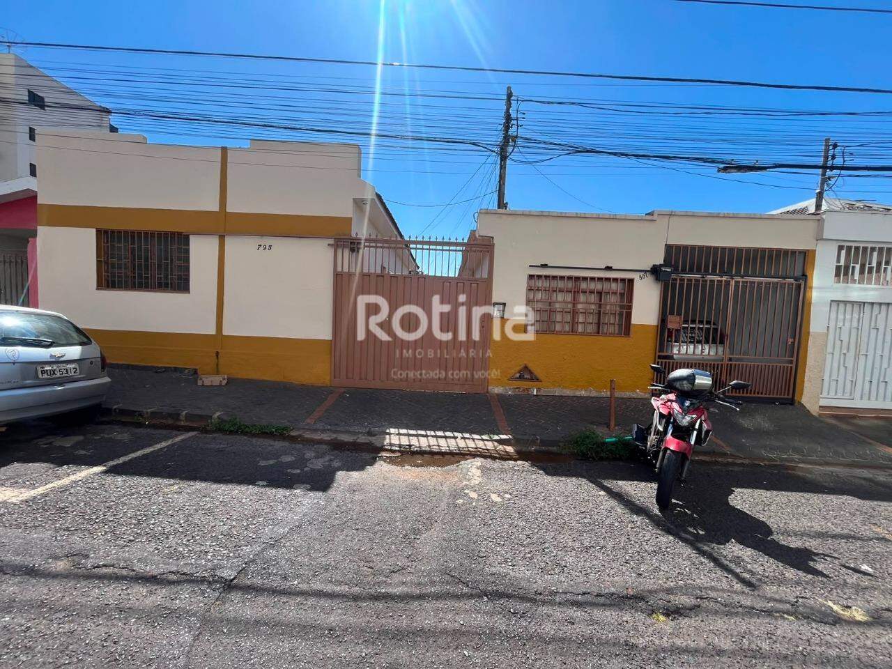 Casa para alugar, 2 quartos em Uberlândia no bairro Centro no valor de R$ 1.100,00 - Rotina Imobiliária: 