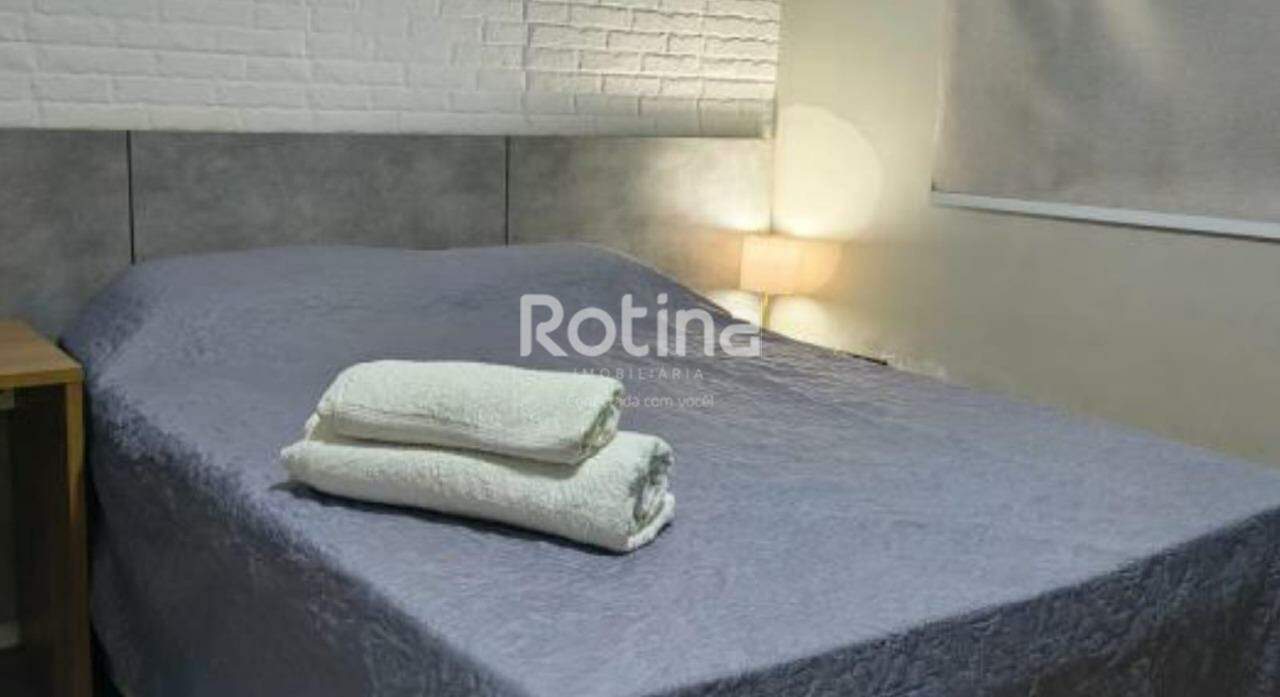 Flat para alugar, 1 quarto em Uberlândia no bairro Jardim Karaíba no valor de R$ 2.500,00 - Rotina Imobiliária: 