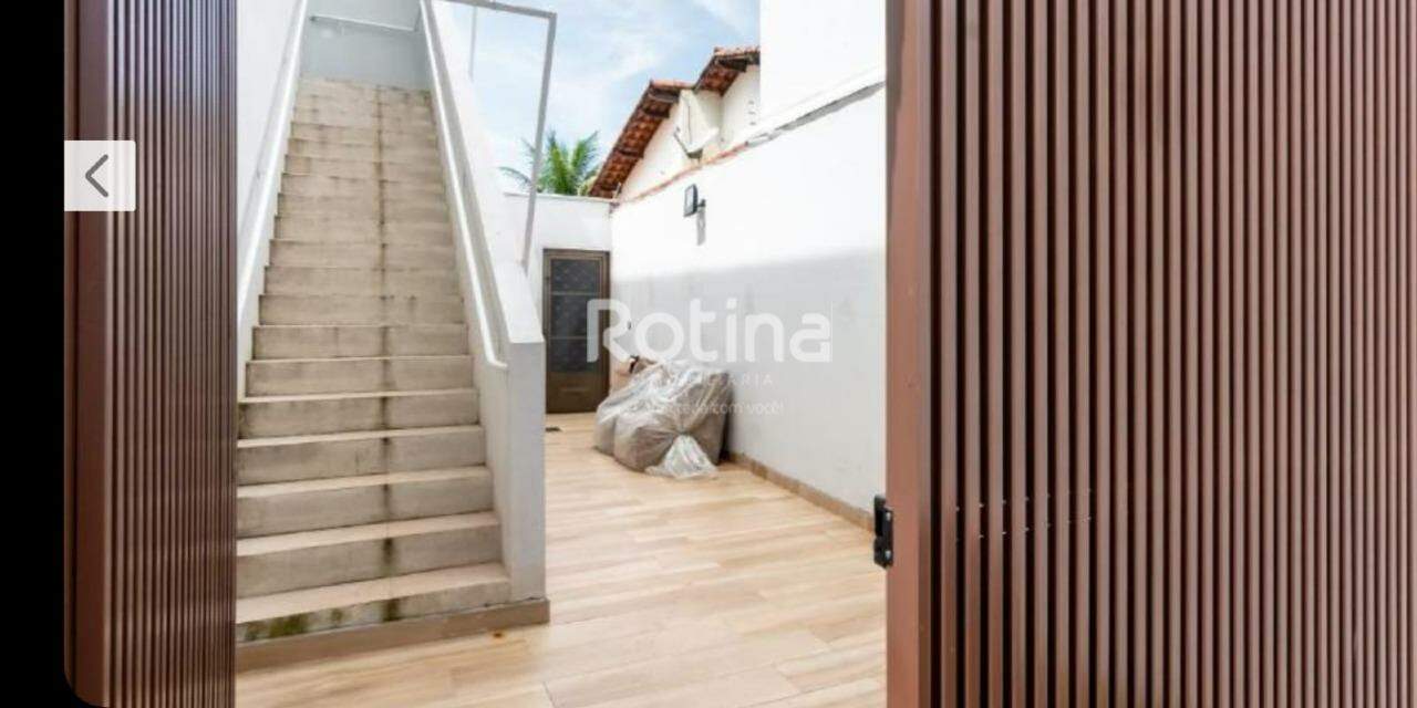 Flat para alugar, 1 quarto em Uberlândia no bairro Jardim Karaíba no valor de R$ 2.500,00 - Rotina Imobiliária: 