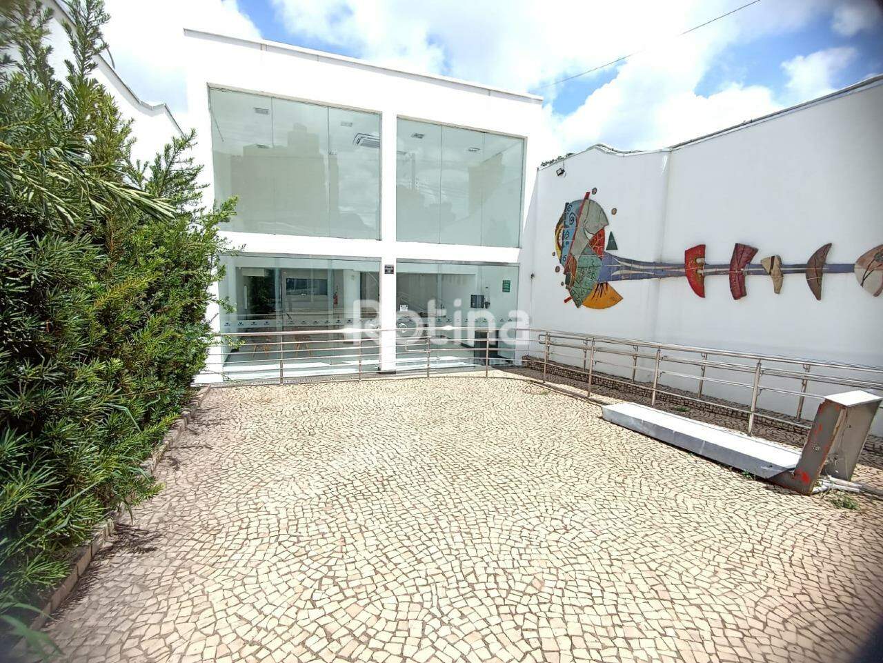 Comercial à venda, em Uberlândia no bairro Fundinho no valor de R$ 2.800.000,00 - Rotina Imobiliária: 