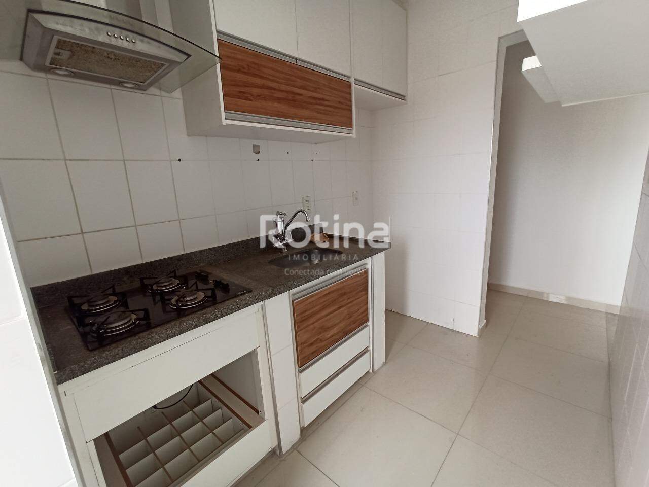 Apartamento à venda, 2 quartos em Uberlândia no bairro Segismundo Pereira no valor de R$ 250.000,00 - Rotina Imobiliária: 