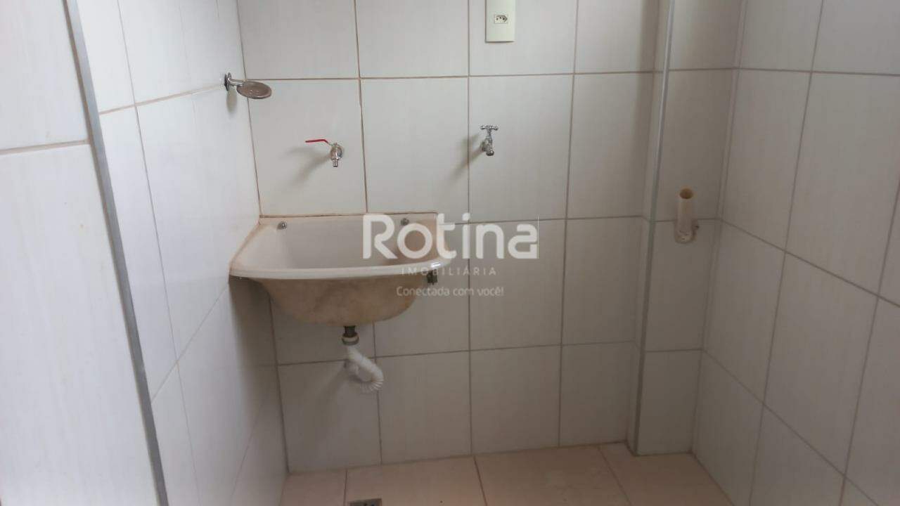 Apartamento à venda, 2 quartos em Uberlândia no bairro Santa Mônica no valor de R$ 280.000,00 - Rotina Imobiliária: 