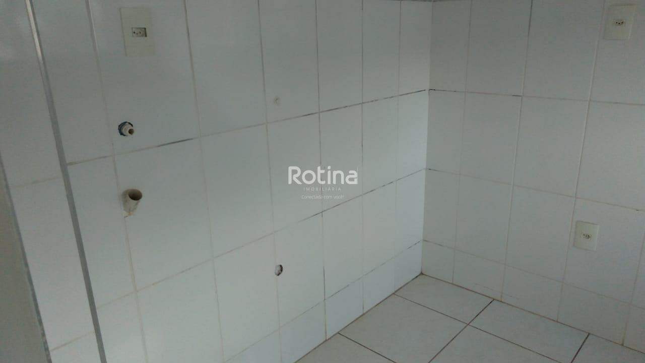 Apartamento à venda, 2 quartos em Uberlândia no bairro Santa Mônica no valor de R$ 280.000,00 - Rotina Imobiliária: 