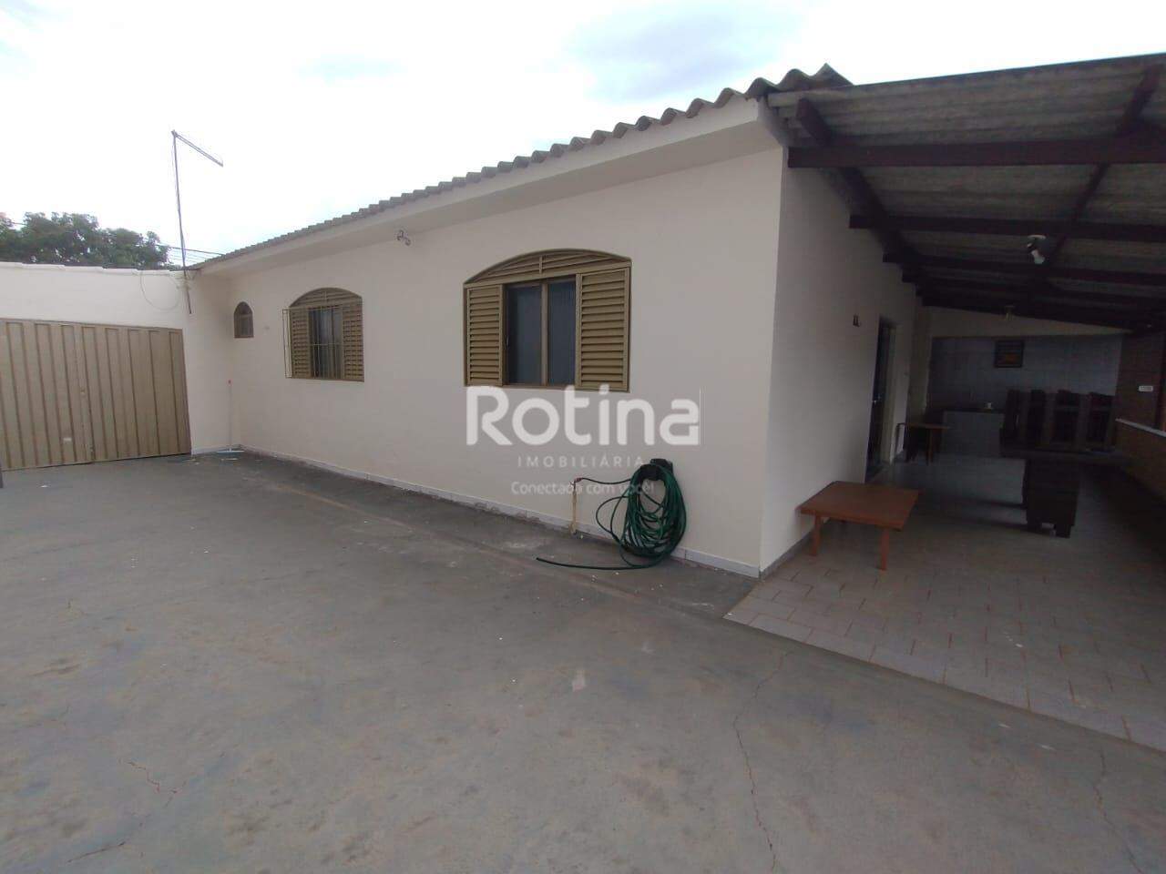 Casa à venda, 3 quartos em Uberlândia no bairro Presidente Roosevelt no valor de R$ 1.200.000,00 - Rotina Imobiliária: 