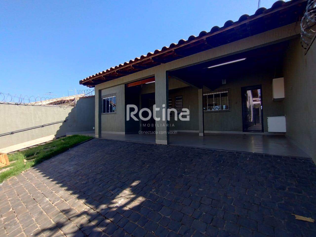 Casa para alugar, 5 quartos em Uberlândia no bairro Vigilato Pereira no valor de R$ 3.800,00 - Rotina Imobiliária: 