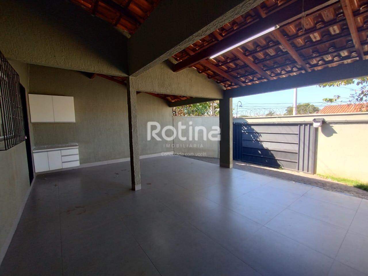 Casa para alugar, 5 quartos em Uberlândia no bairro Vigilato Pereira no valor de R$ 3.800,00 - Rotina Imobiliária: 