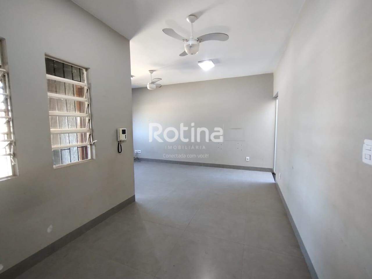 Casa para alugar, 5 quartos em Uberlândia no bairro Vigilato Pereira no valor de R$ 3.800,00 - Rotina Imobiliária: 