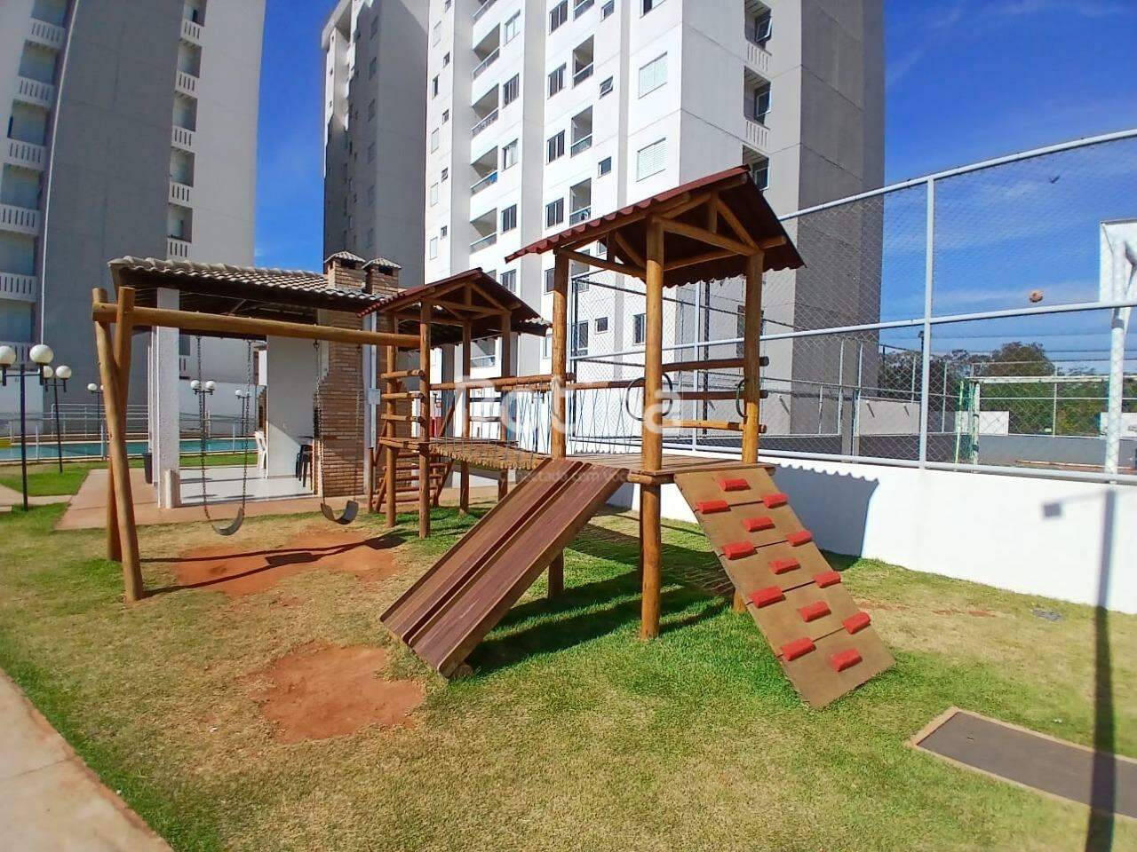 Apartamento para alugar, 2 quartos em Uberlândia no bairro Morumbi no valor de R$ 1.600,00 - Rotina Imobiliária: 