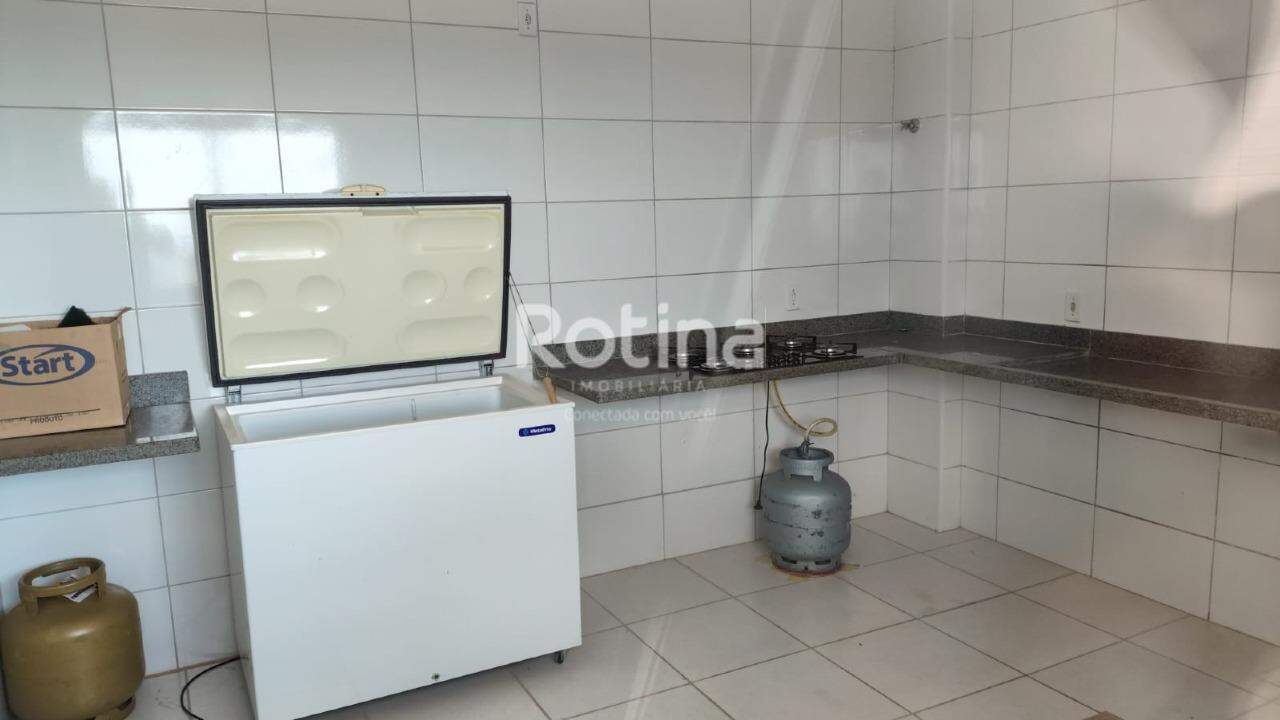 Apartamento para alugar, 2 quartos em Uberlândia no bairro Alto Umuarama no valor de R$ 2.000,00 - Rotina Imobiliária: 
