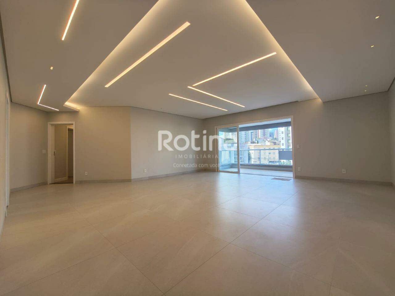 Apartamento para alugar, 3 quartos em Uberlândia no bairro Tabajaras no valor de R$ 8.000,00 - Rotina Imobiliária: 