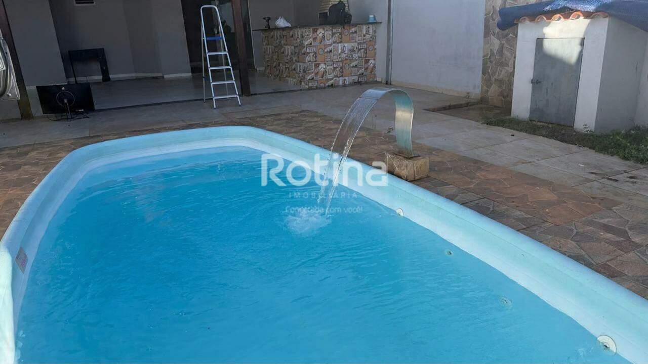 Casa à venda, 2 quartos em Uberlândia no bairro Jardim Holanda no valor de R$ 450.000,00 - Rotina Imobiliária: 