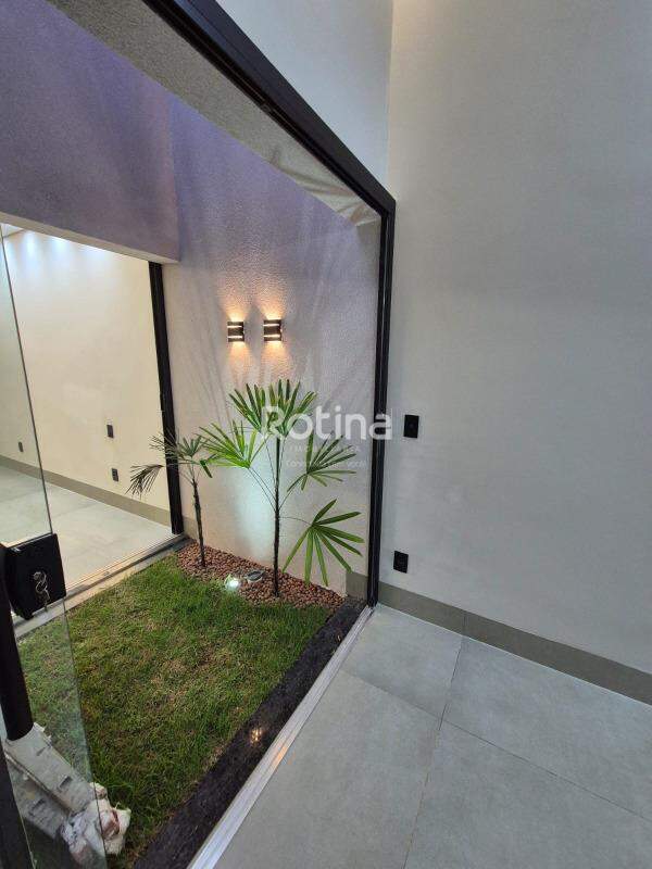Casa à venda, 3 quartos em Uberlândia no bairro Segismundo Pereira no valor de R$ 979.000,00 - Rotina Imobiliária: 