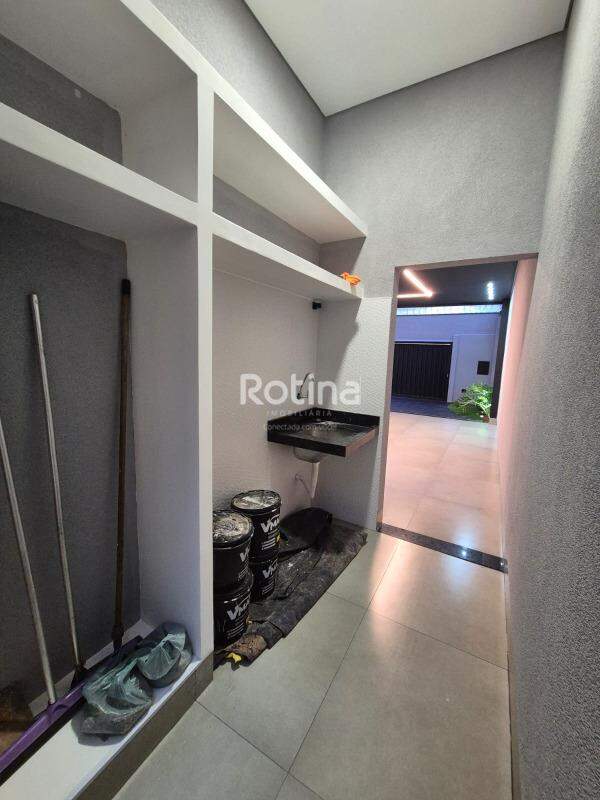 Casa à venda, 3 quartos em Uberlândia no bairro Segismundo Pereira no valor de R$ 979.000,00 - Rotina Imobiliária: 