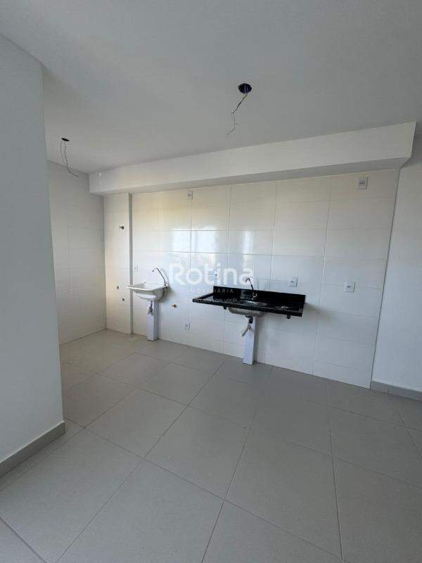 Apartamento para alugar, 2 quartos em Uberlândia no bairro Novo Mundo no valor de R$ 1.800,00 - Rotina Imobiliária: 