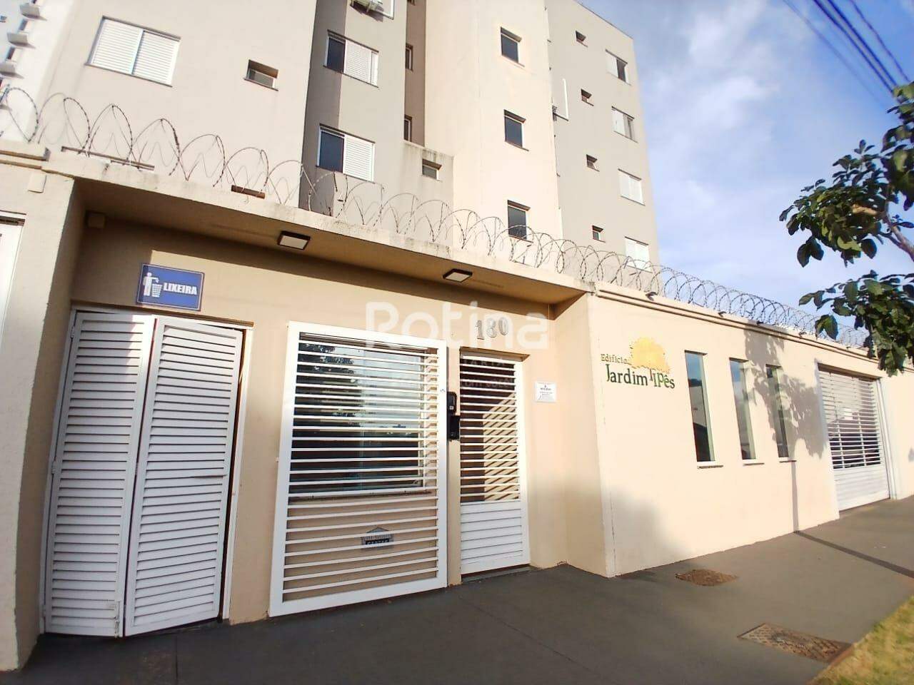Apartamento para alugar, 3 quartos em Uberlândia no bairro Aclimação no valor de R$ 1.900,00 - Rotina Imobiliária: 