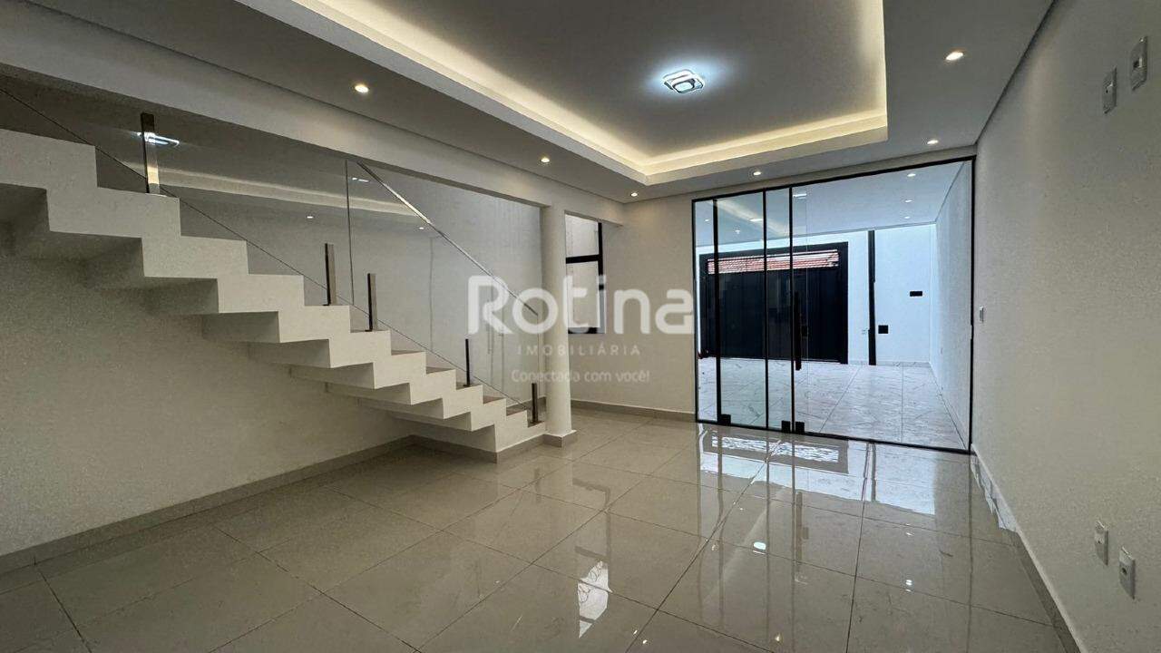 Casa Condomínio Fechado à venda, 3 quartos em Uberlândia no bairro Jardim Patrícia no valor de R$ 720.000,00 - Rotina Imobiliária: 