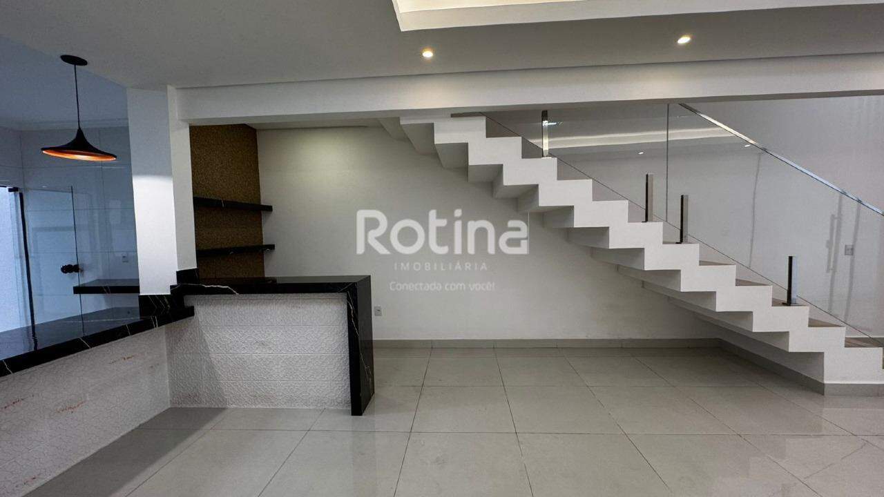 Casa Condomínio Fechado à venda, 3 quartos em Uberlândia no bairro Jardim Patrícia no valor de R$ 720.000,00 - Rotina Imobiliária: 