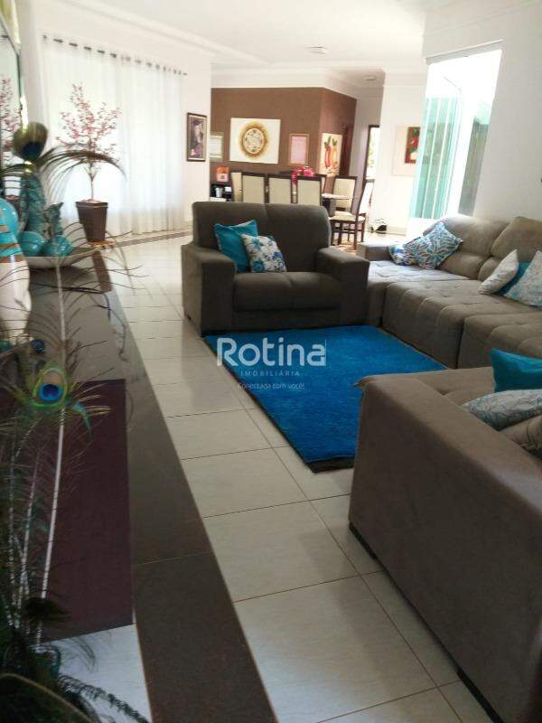 Casa Condomínio Fechado à venda, 4 quartos em Uberlândia no bairro Morada do Sol no valor de R$ 3.700.000,00 - Rotina Imobiliária: 