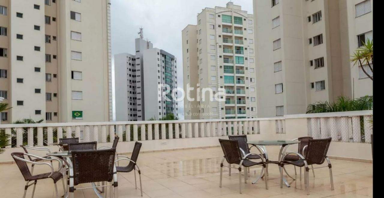 Apartamento para alugar, 3 quartos em Uberlândia no bairro Santa Mônica no valor de R$ 3.500,00 - Rotina Imobiliária: 