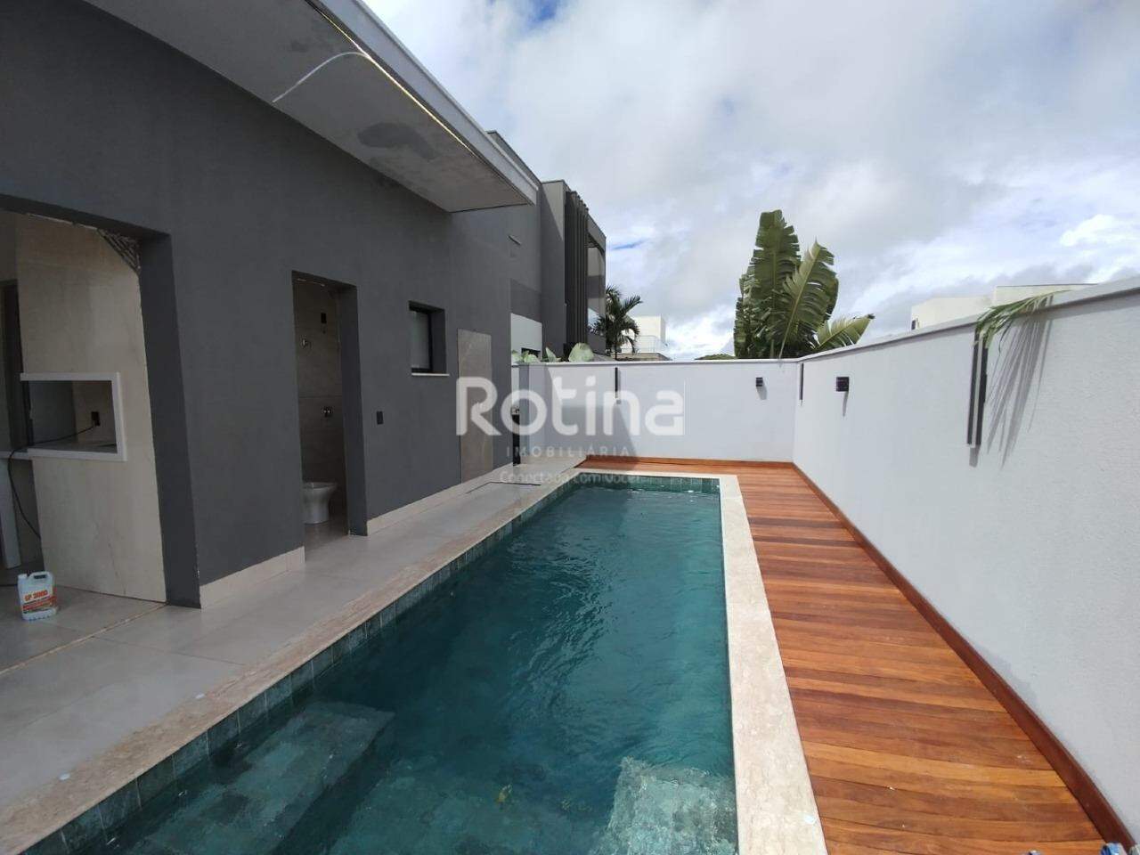 Casa Condomínio Fechado à venda, 3 quartos em Uberlândia no bairro Granja Marileusa no valor de R$ 3.400.000,00 - Rotina Imobiliária: 