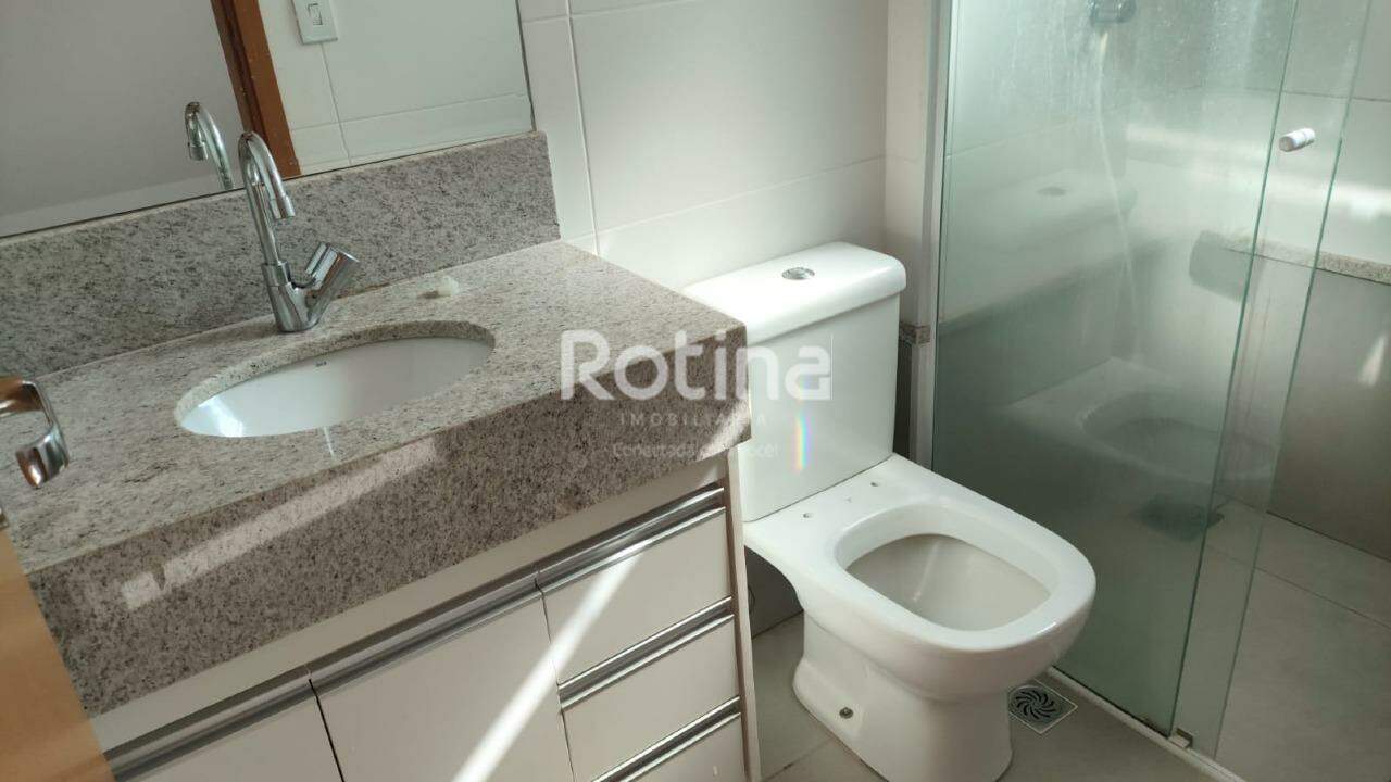 Apartamento para alugar, em Uberlândia no bairro Centro no valor de R$ 3.000,00 - Rotina Imobiliária: 