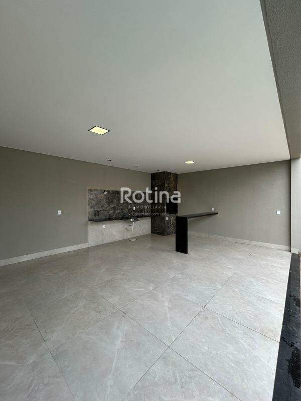 Casa à venda, 3 quartos em Uberlândia no bairro Pampulha no valor de R$ 1.050.000,00 - Rotina Imobiliária: 