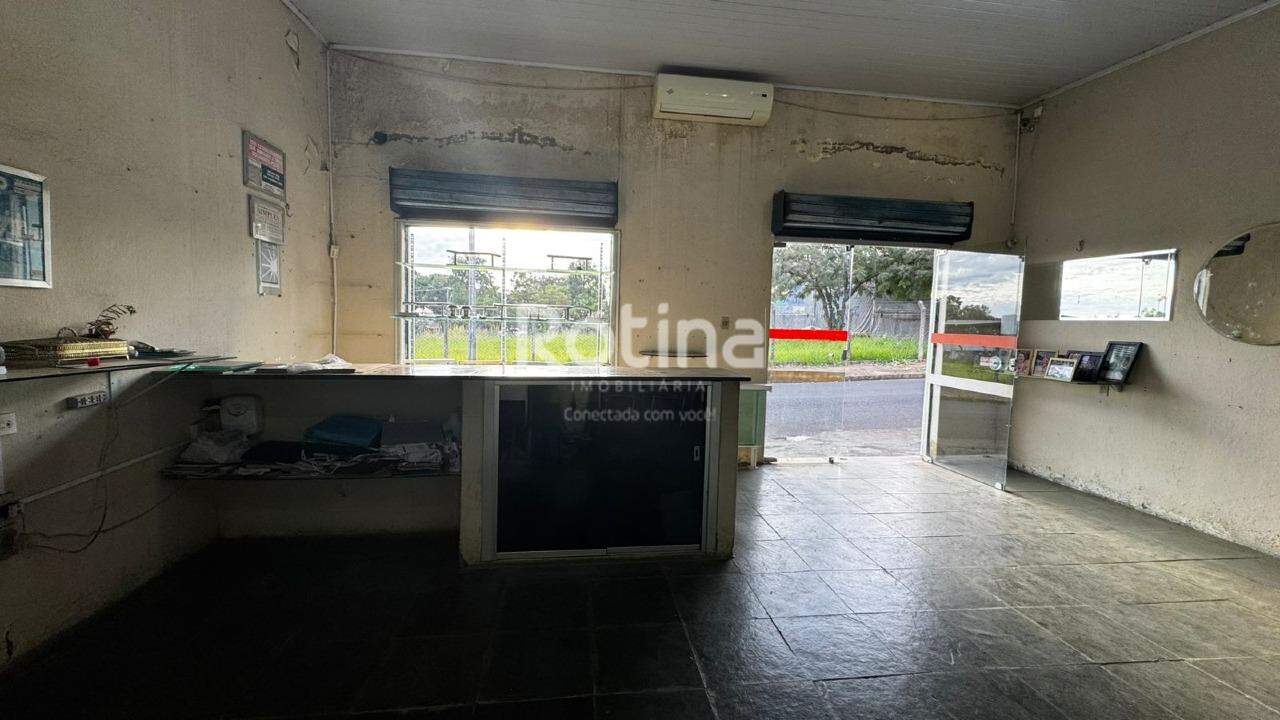 Galpão à venda, em Uberlândia no bairro Santa Luzia no valor de R$ 800.000,00 - Rotina Imobiliária: 