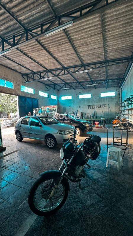 Galpão à venda, em Uberlândia no bairro Santa Luzia no valor de R$ 800.000,00 - Rotina Imobiliária: 