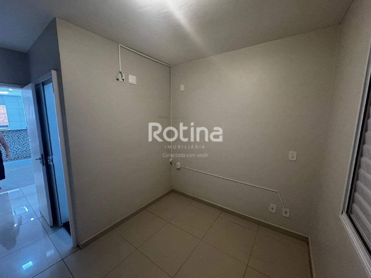Casa à venda, 3 quartos em Uberlândia no bairro Aclimação no valor de R$ 510.000,00 - Rotina Imobiliária: 