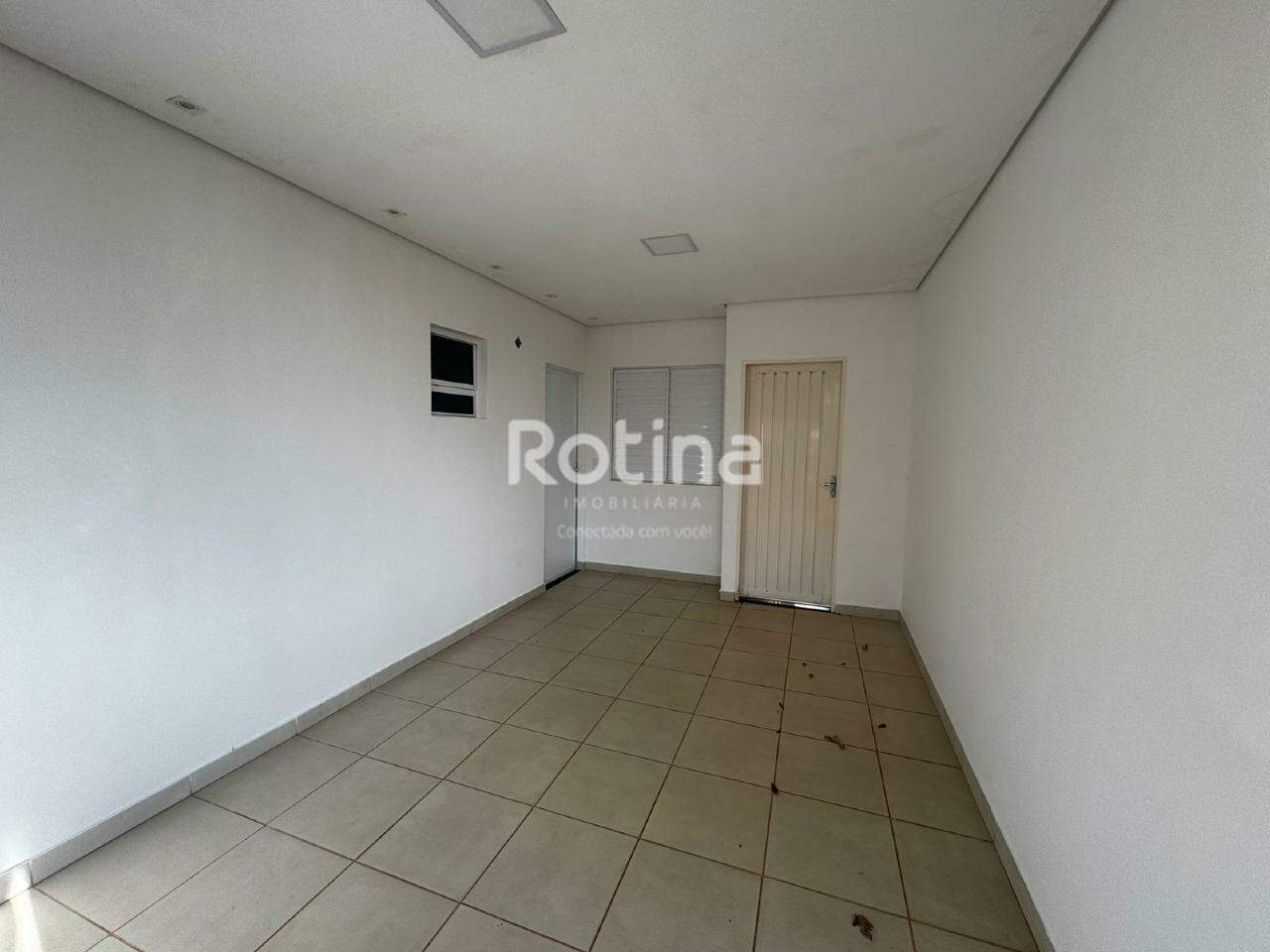 Casa à venda, 3 quartos em Uberlândia no bairro Aclimação no valor de R$ 510.000,00 - Rotina Imobiliária: 