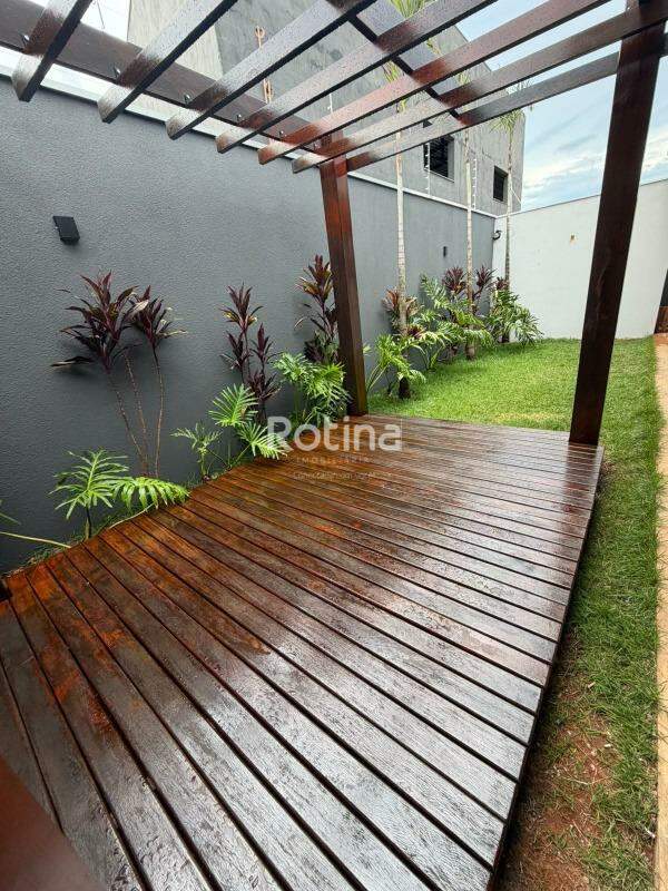 Casa à venda, 3 quartos em Uberlândia no bairro Novo Mundo no valor de R$ 1.620.000,00 - Rotina Imobiliária: 